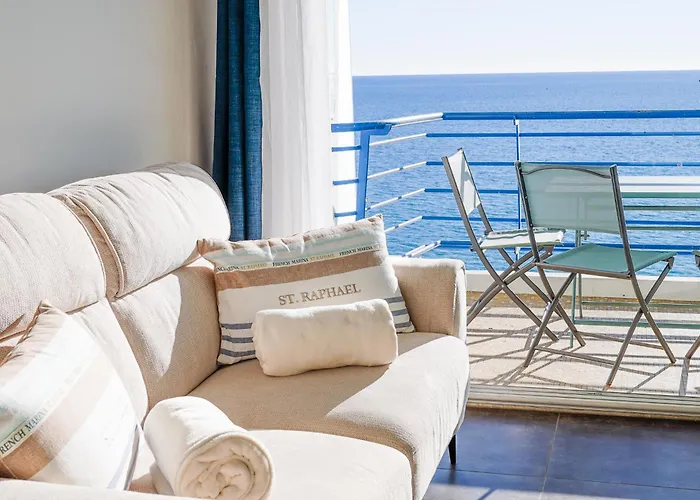 Bord De Mer- -antibes Juan Антиб